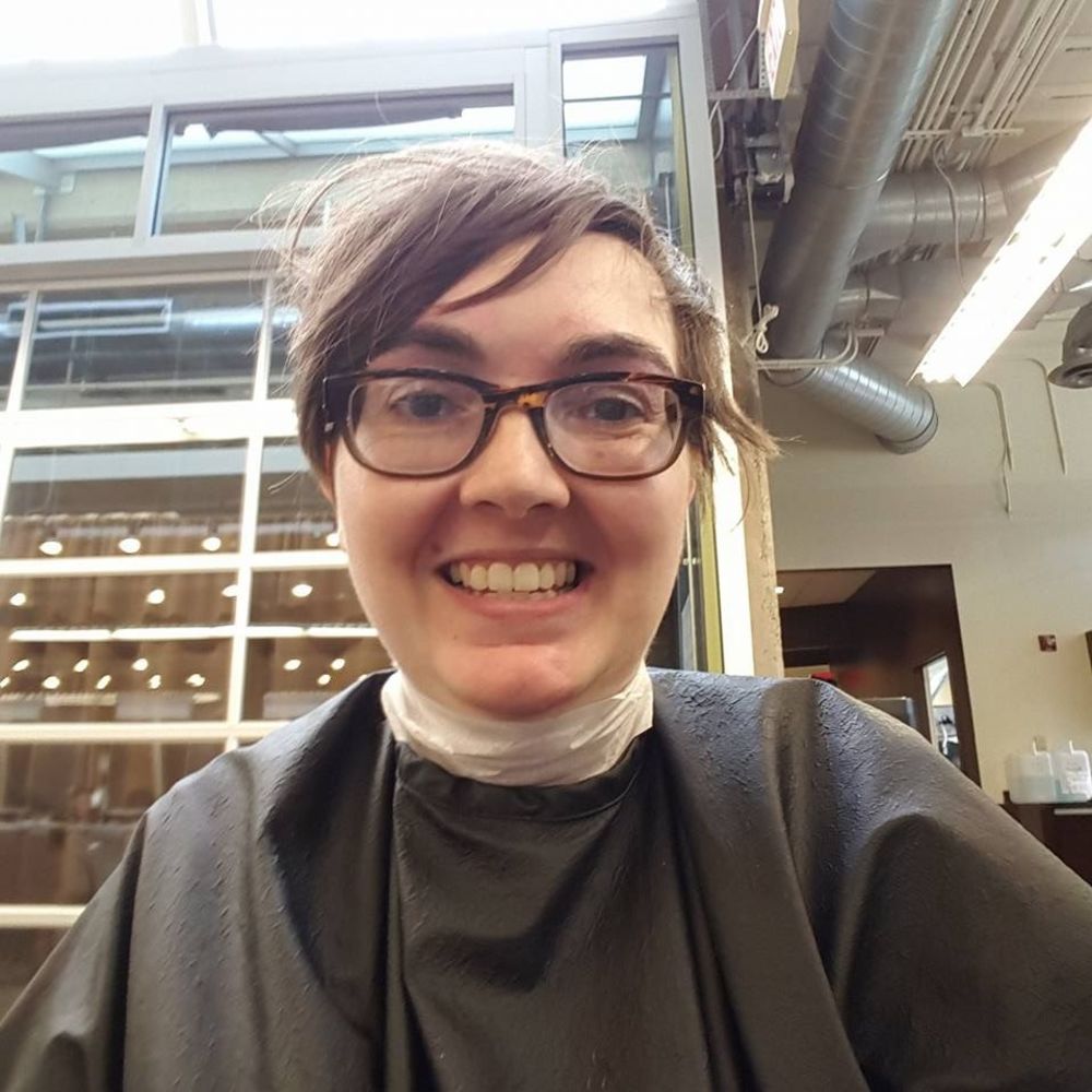 Meet your Posher, Christine